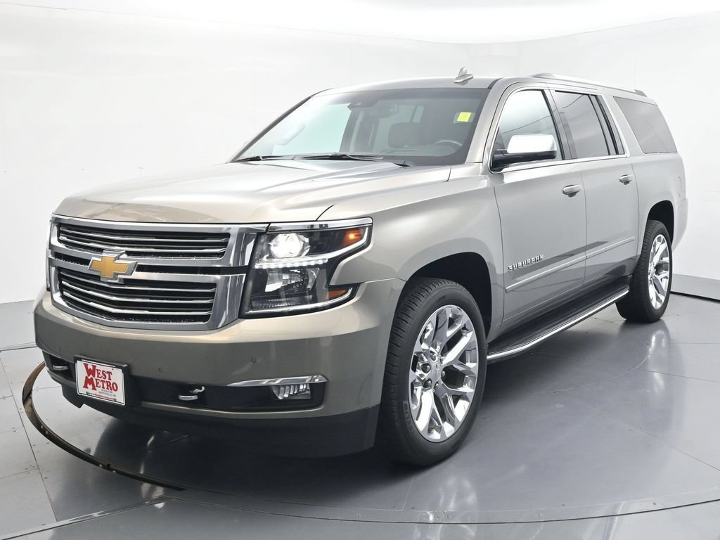 Used 2019 Chevrolet Suburban Premier with VIN 1GNSKJKC9KR231369 for sale in Monticello, Minnesota
