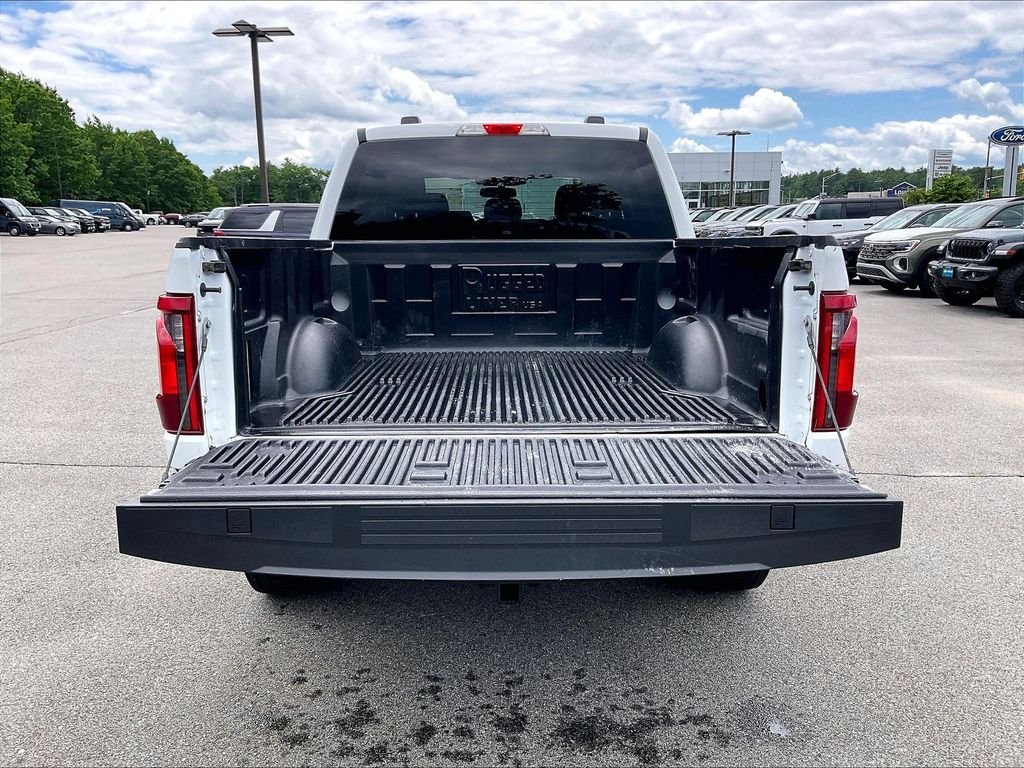 Used 2024 Oxford White Ford XLT image 34