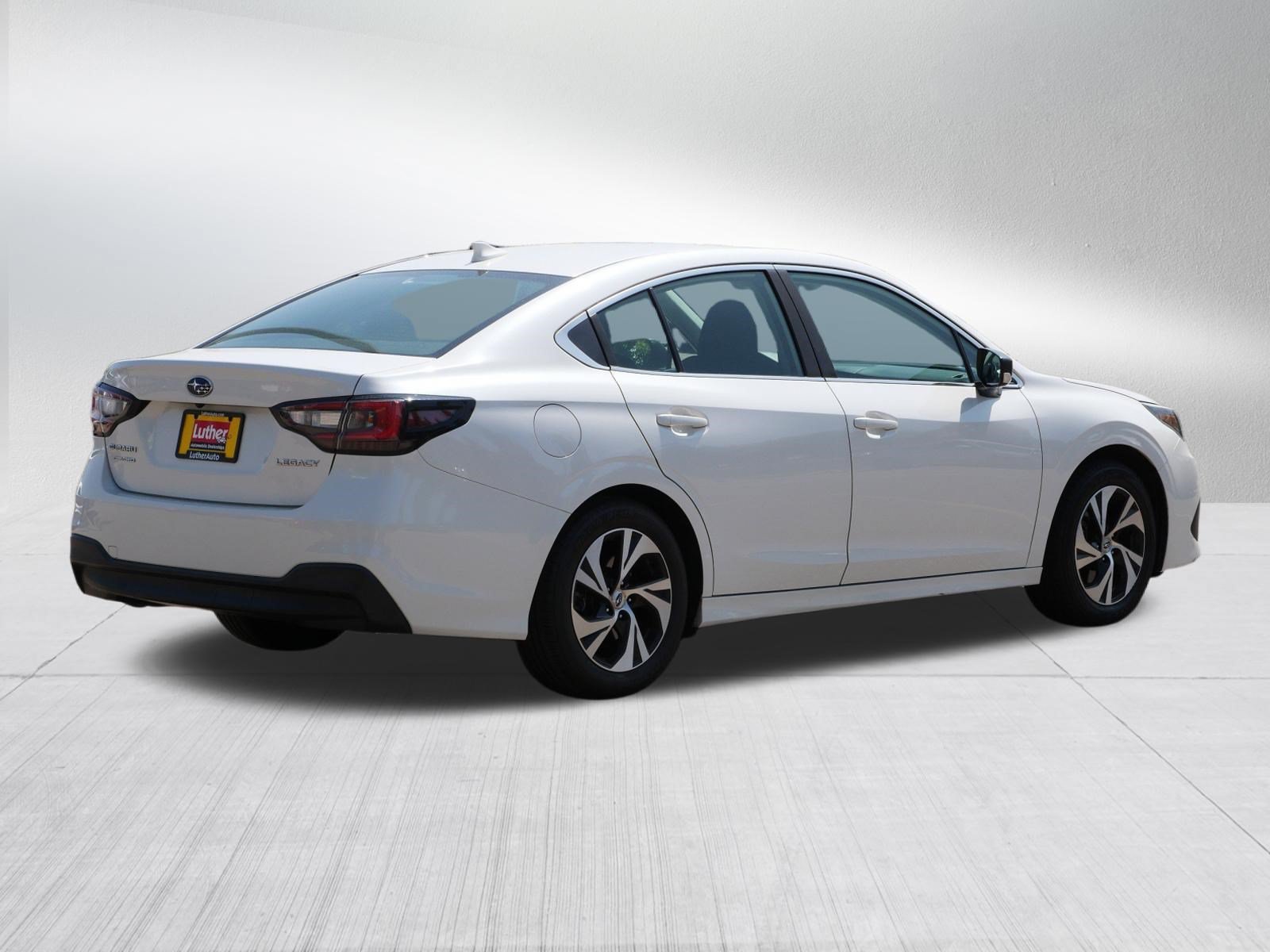 Used 2022 Crystal White Pearl Subaru CVT image 7