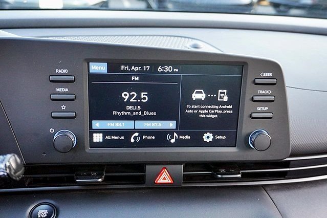 Used 2026 Gray Hyundai SEL Sport image 21