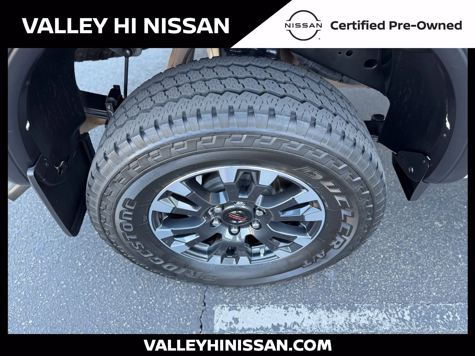 Used 2021 White Nissan PRO-4X image 14