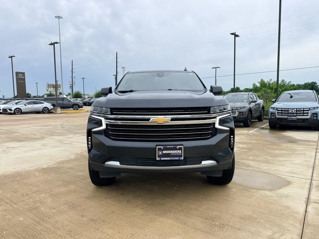 Used 2022 Evergreen Gray Metallic Chevrolet LT image 2