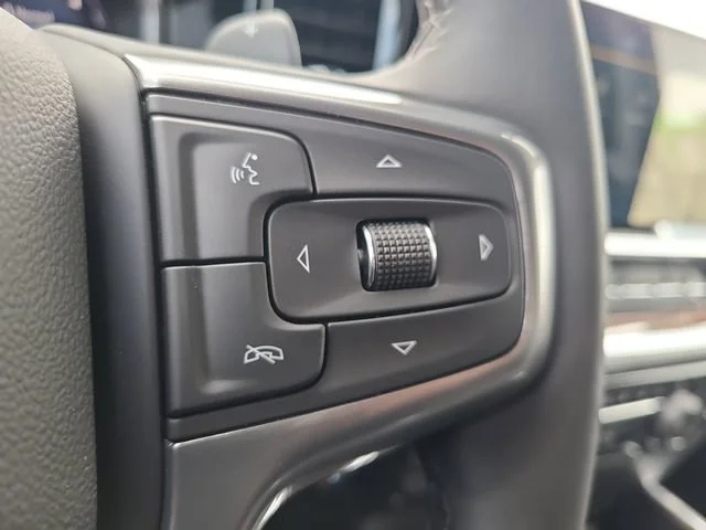 New 2026 Summit White Chevrolet LT Trail Boss image 25