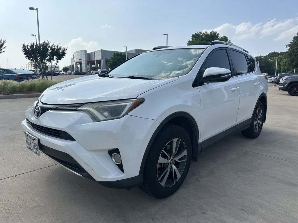 2016 Toyota RAV4 XLE