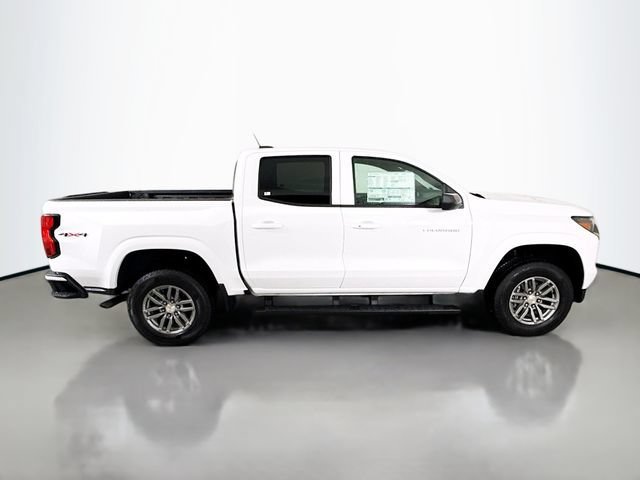 New 2026 Summit White Chevrolet LT image 10