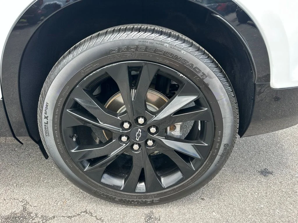 Used 2019 White Chevrolet RS image 12
