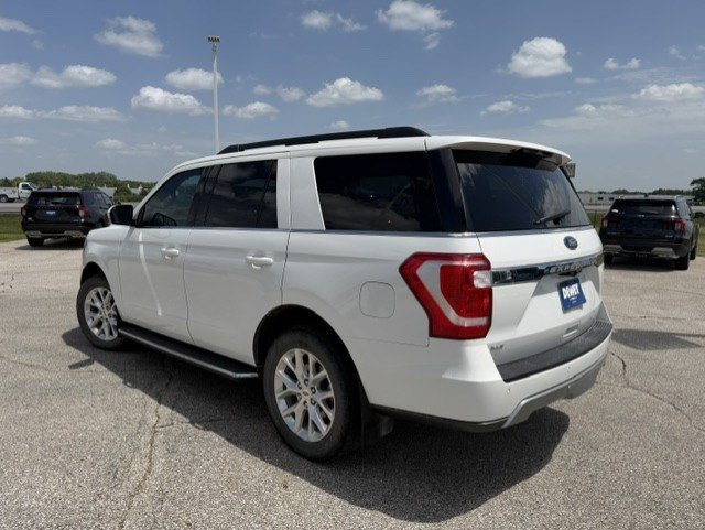 Used 2021 White Metallic Ford XLT image 5