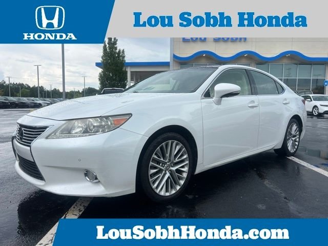 Used 2013 Starfire Pearl Lexus 350 image 1