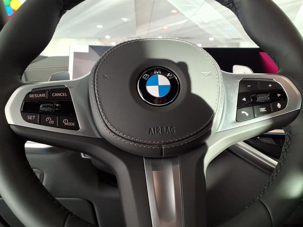 New 2026 Tanzanite Blue II Metallic BMW xDrive40i image 16