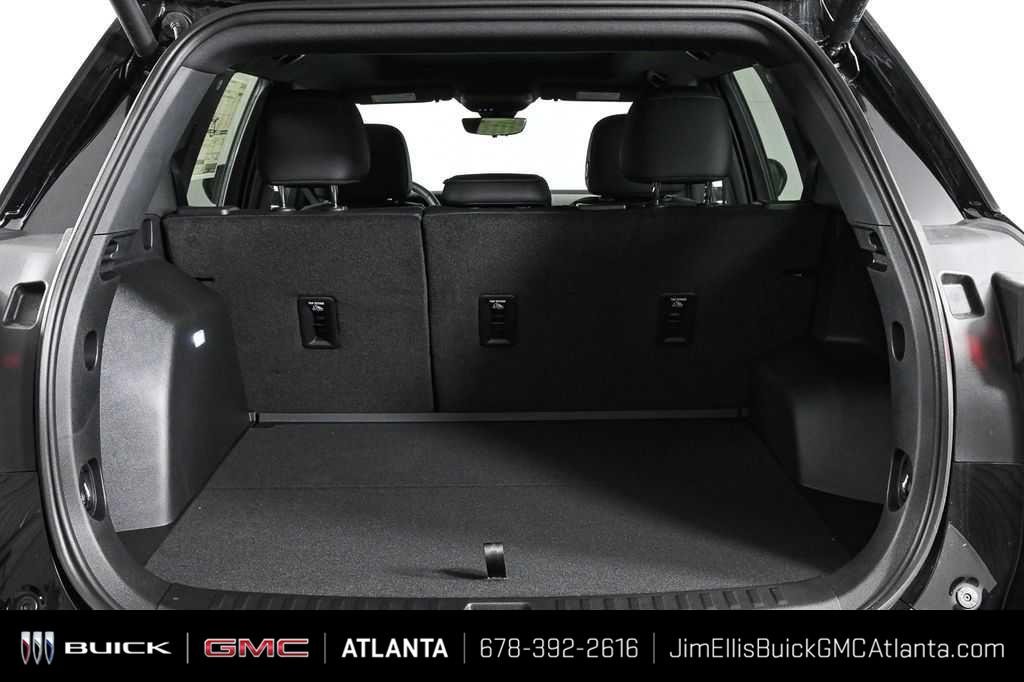 2026 GMC Terrain AT4 - Photo 30