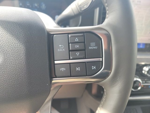 New 2026 Star White Metallic Tri-Coat Ford F-250® Platinum® image 60