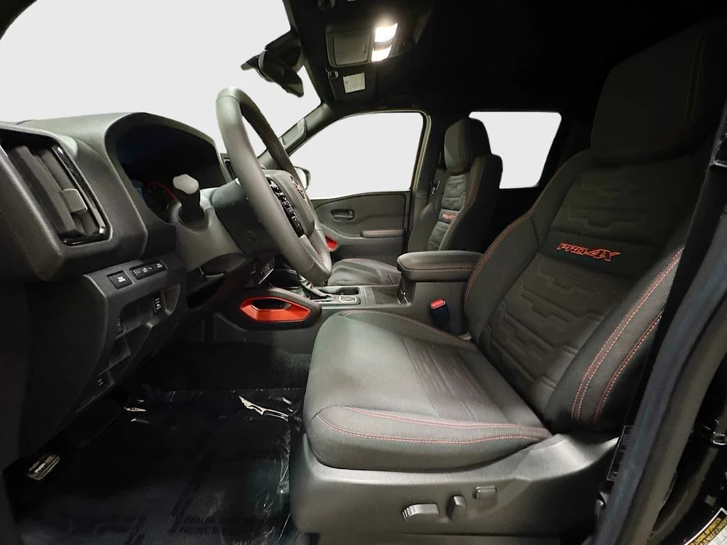 2026 Nissan Frontier PRO-4X - Photo 5