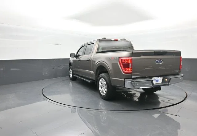 Certified Used 2023 Stone Gray Metallic Ford XLT image 5