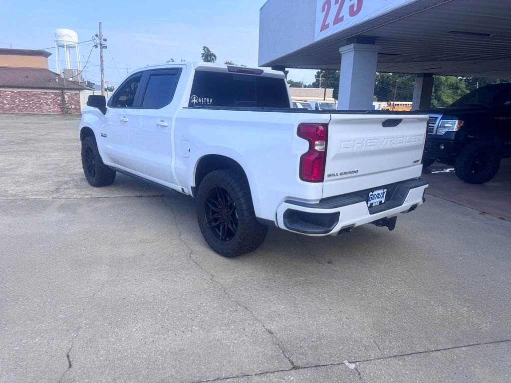 Used 2021 White Chevrolet RST image 3