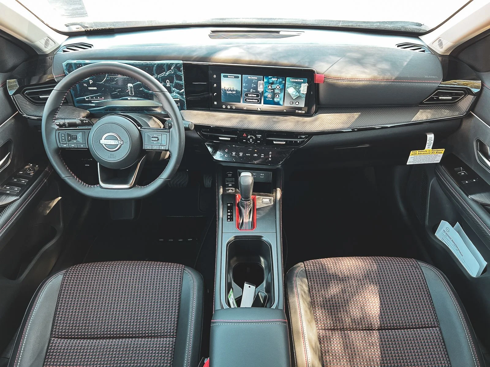 New 2026 Aspen White TriCoat / Super Black Two-tone Nissan SR image 25