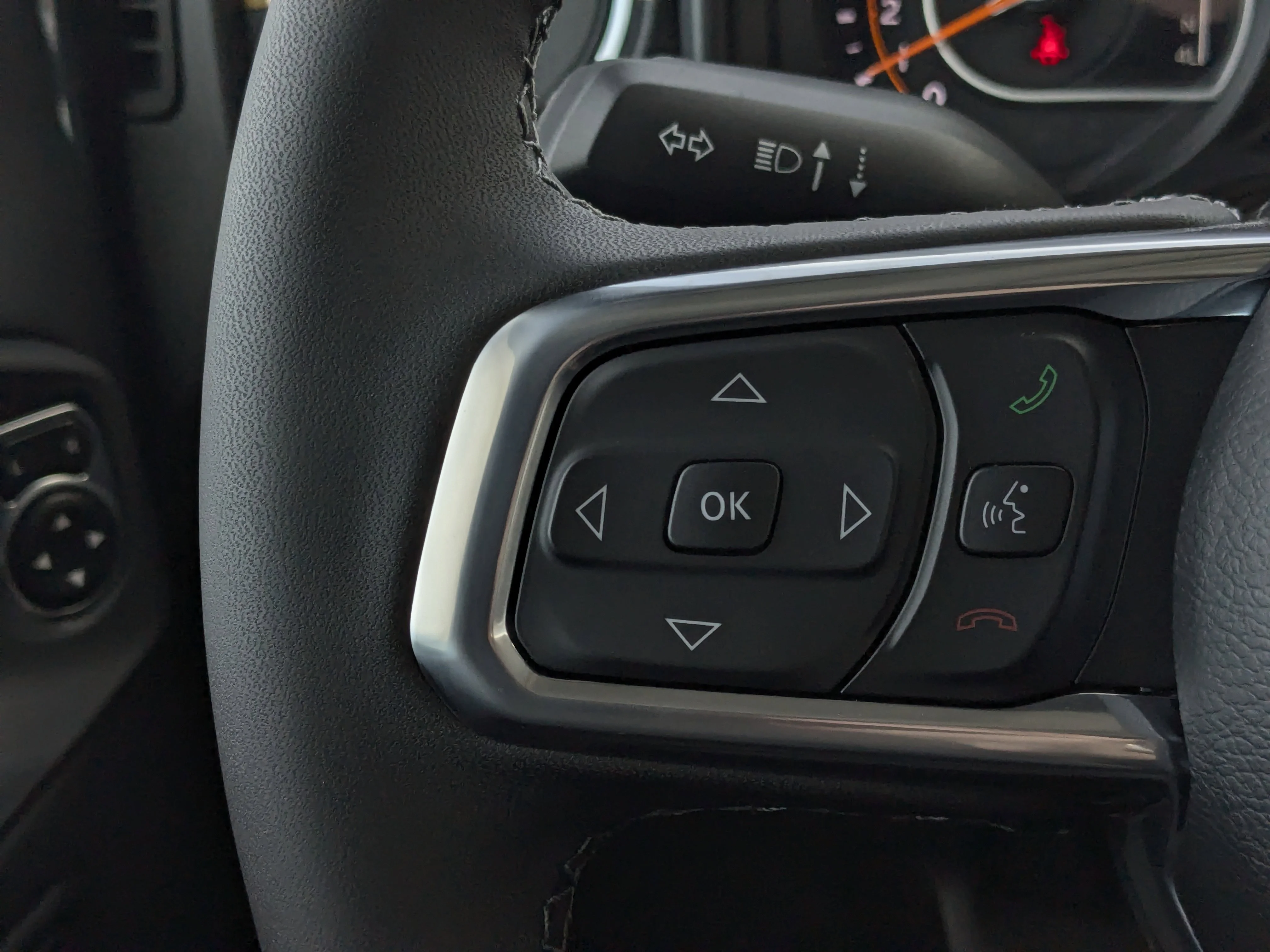 New 2026 Dark blue Jeep Sahara - - McKinley Leather - Body-Color Top - Alpine Audio - Technology Group - Remote Start & tons image 16