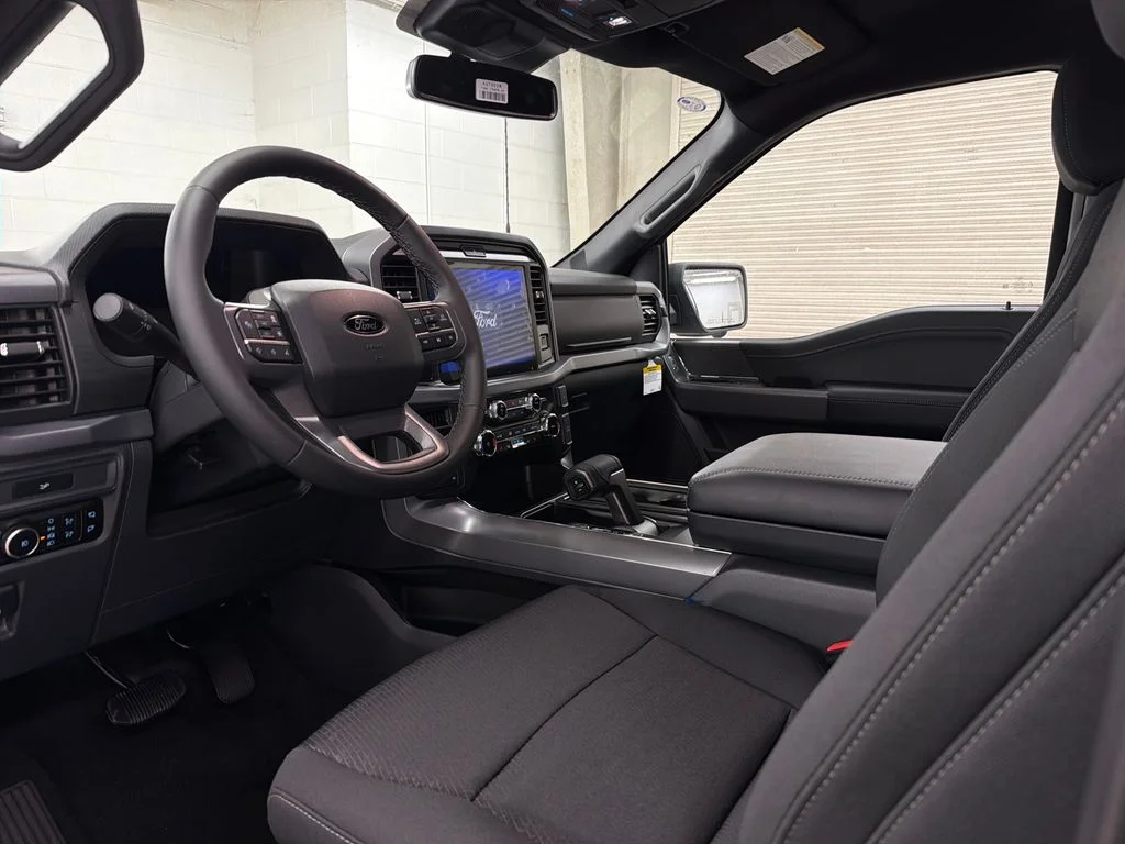 New 2026 White Ford XLT image 6