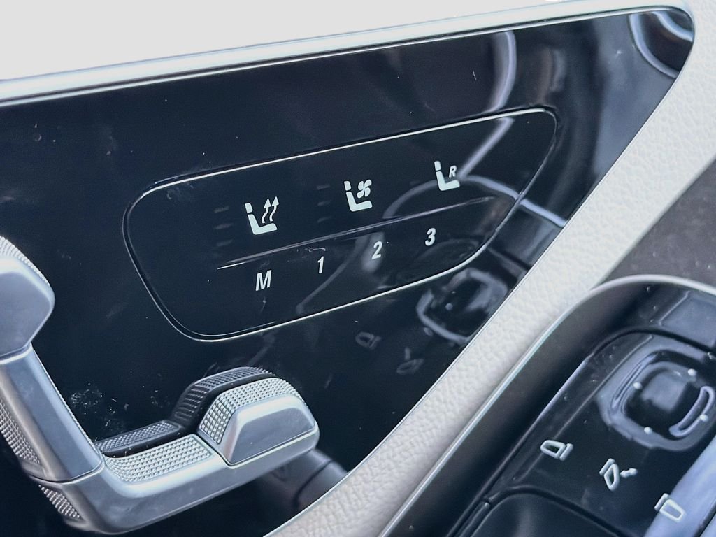 Certified Used 2023  Mercedes-Benz S 580 image 22