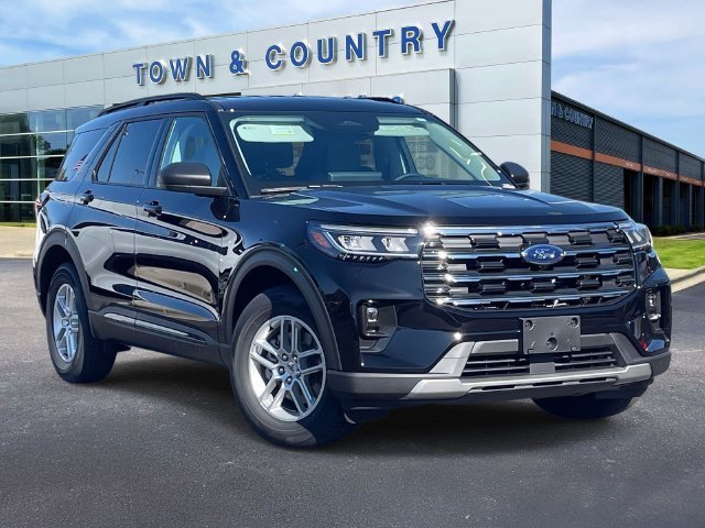 New 2026 Agate Black Metallic Ford Active image 1