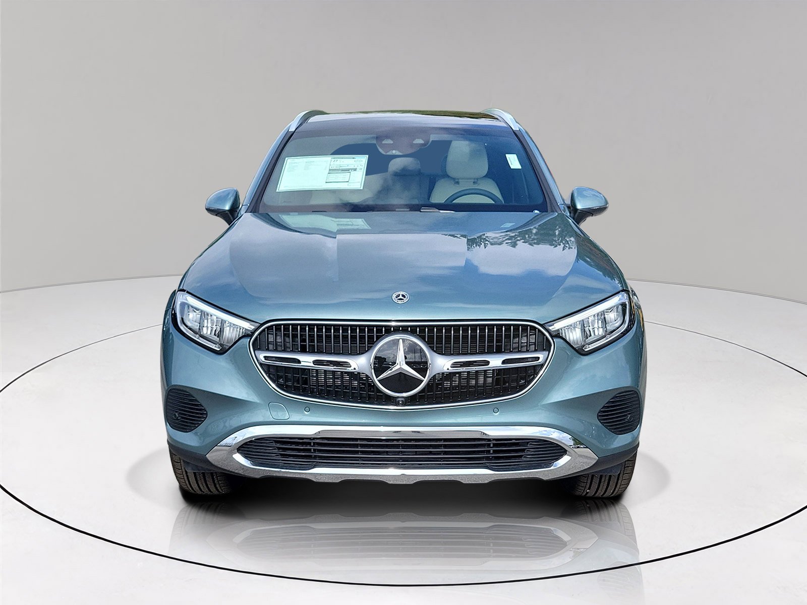 New 2026 Verde Silver Metallic Mercedes-Benz GLC 300 image 32