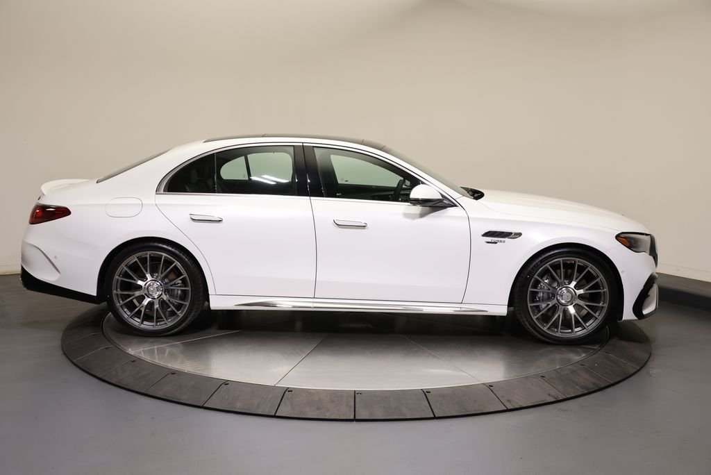 New 2026 Moonlight White Magno Mercedes-Benz E 53 AMG® image 8