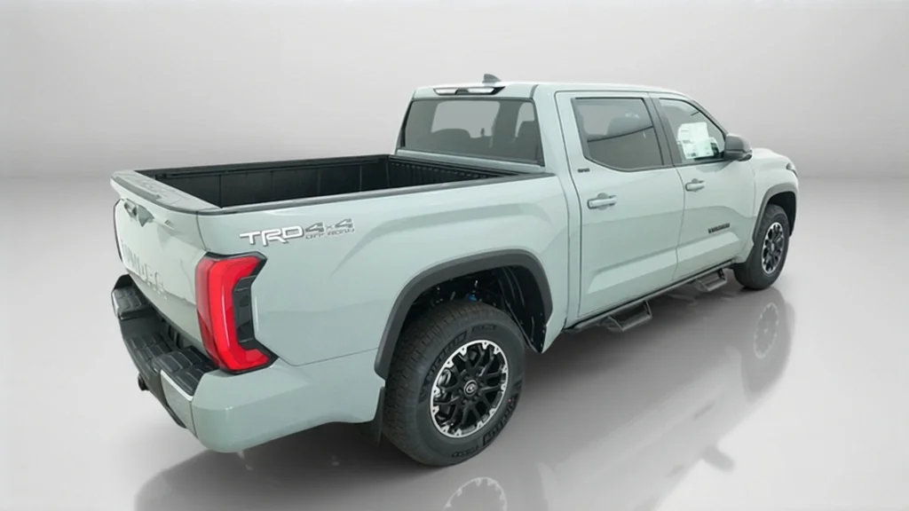 New 2026 Lunar Rock Toyota SR5 image 9