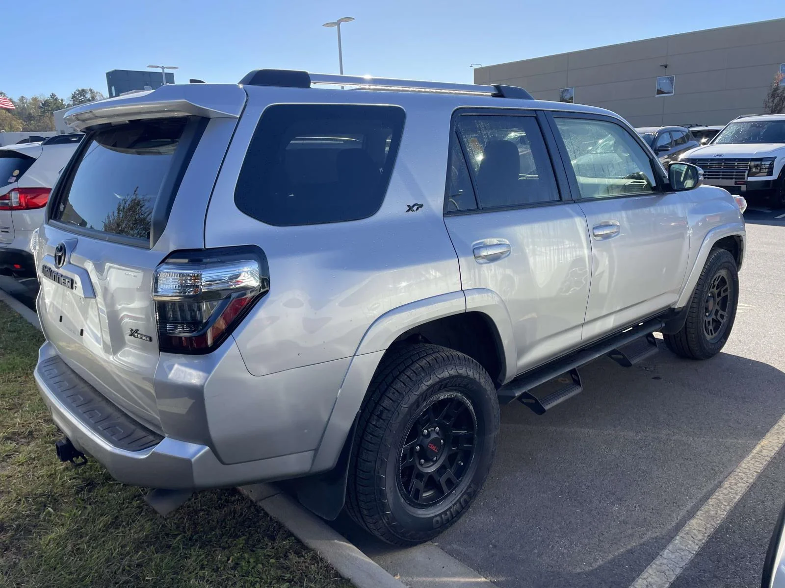 Used 2022 Classic Silver Metallic Toyota SR5 Premium image 4