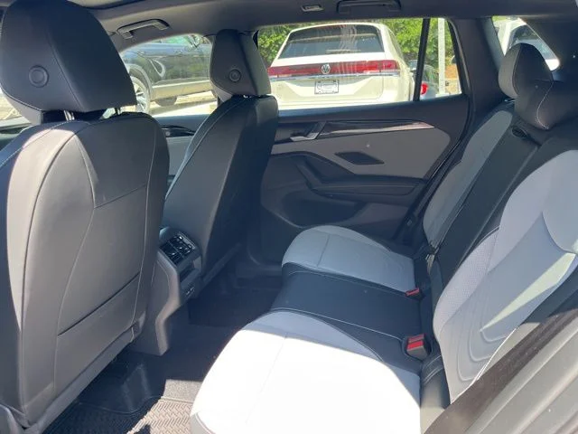 New 2026 Green Volkswagen 2.0T SE R-Line Black image 10