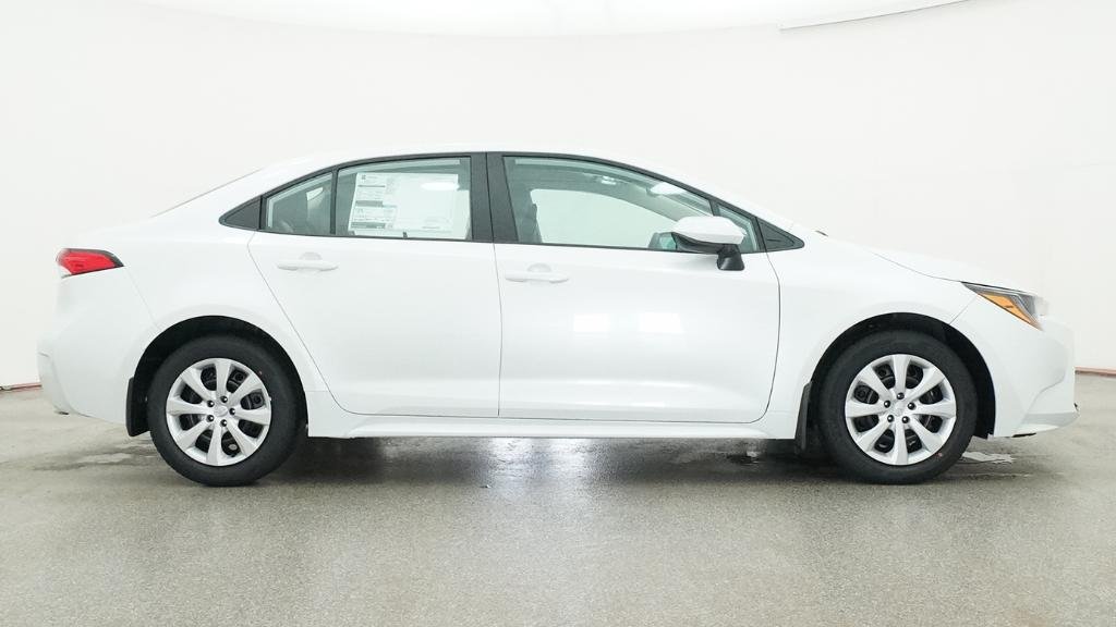 New 2026 Wind Chill Pearl Toyota LE image 23