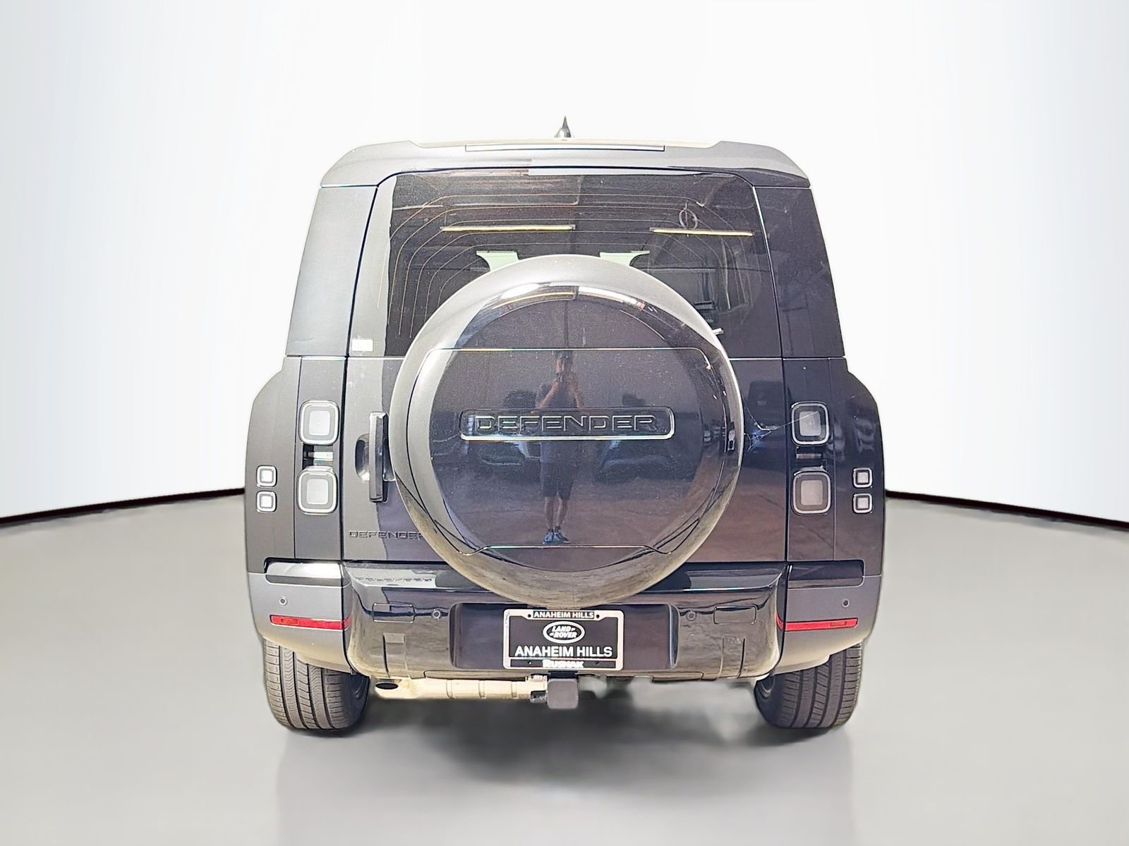 New 2026 Santorini Black Land Rover S image 4