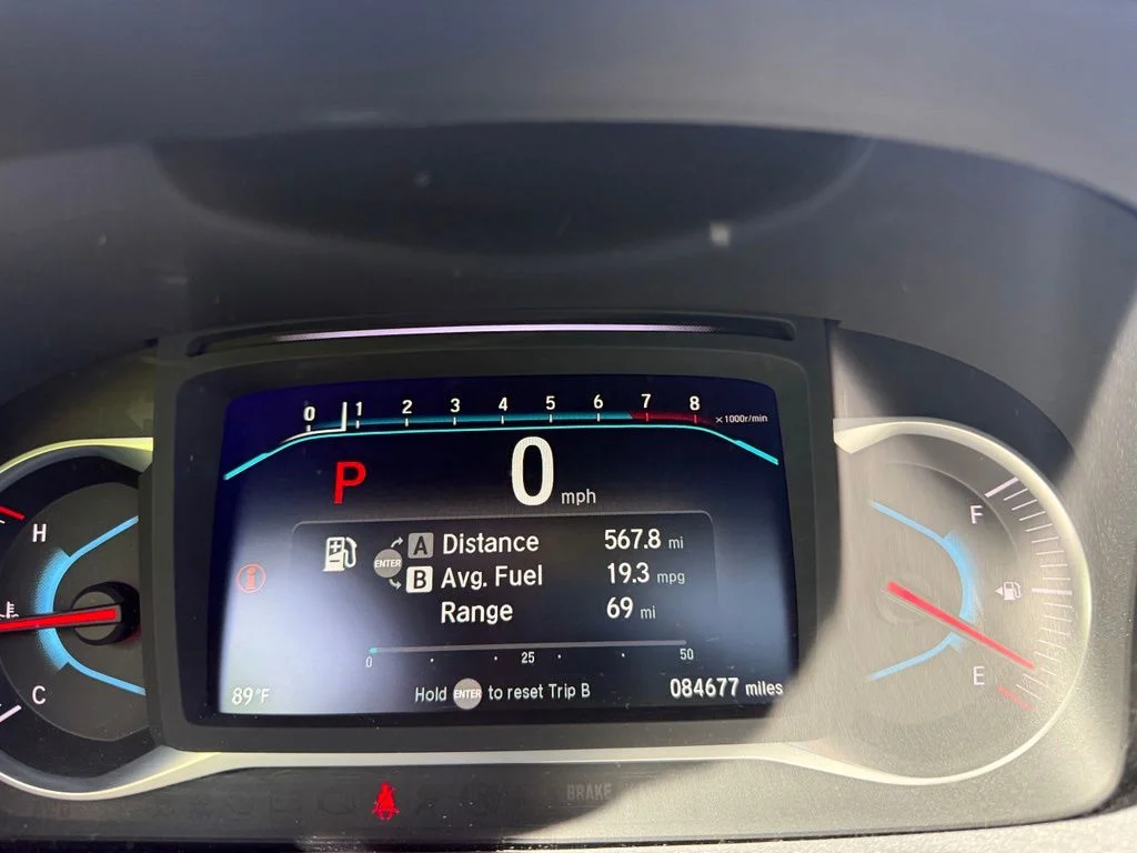 Used 2019 White Diamond Pearl Honda EX-L image 13