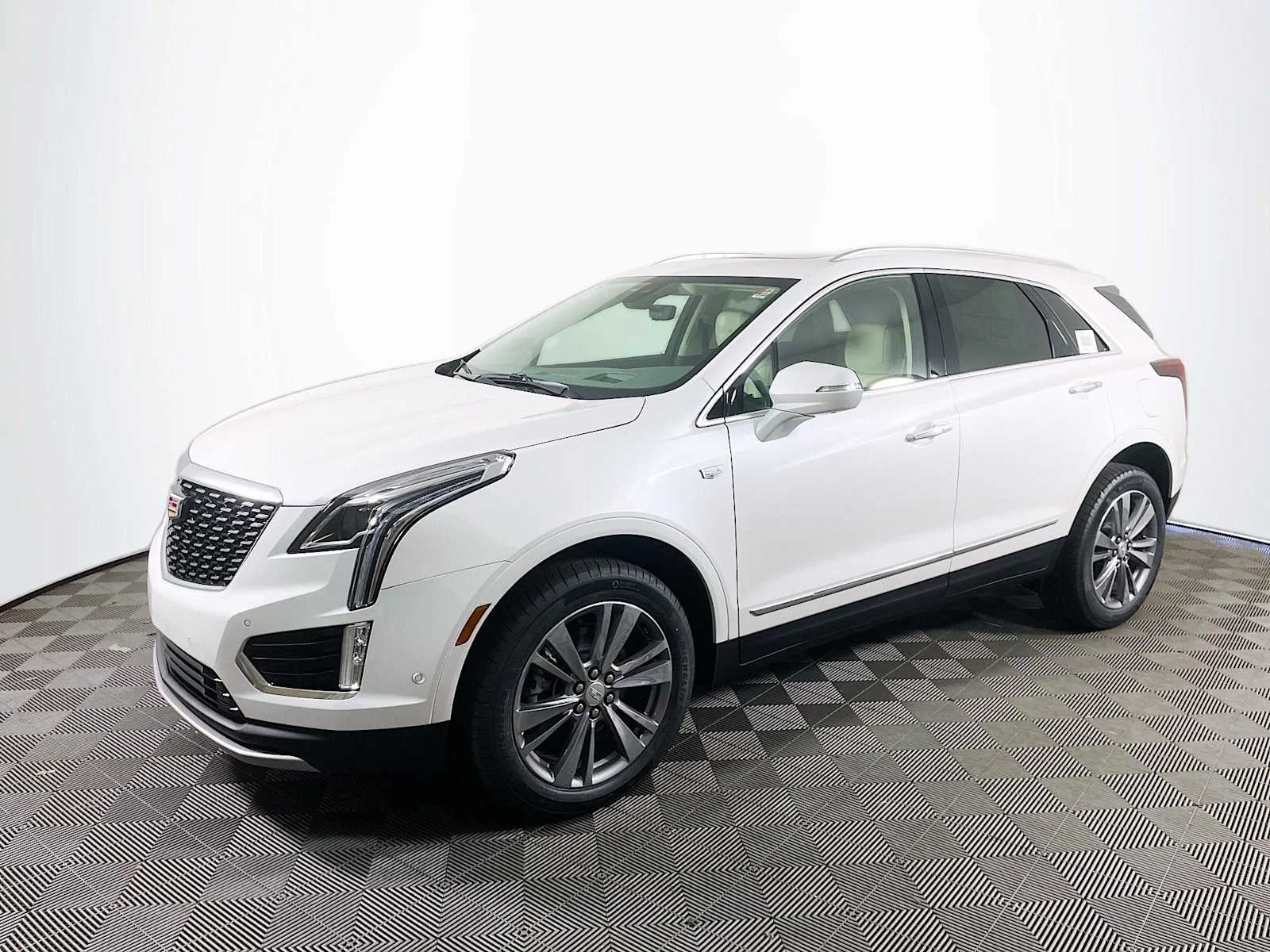 2026 Cadillac XT5 FWD Premium Luxury's photo