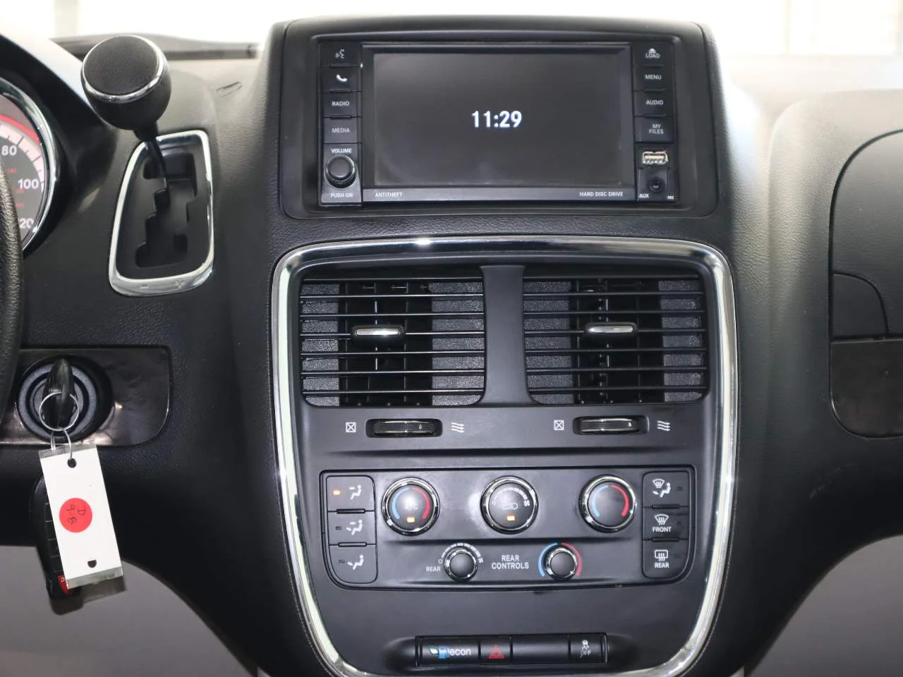 Used 2019 White Knuckle Clear Coat Dodge SE image 20