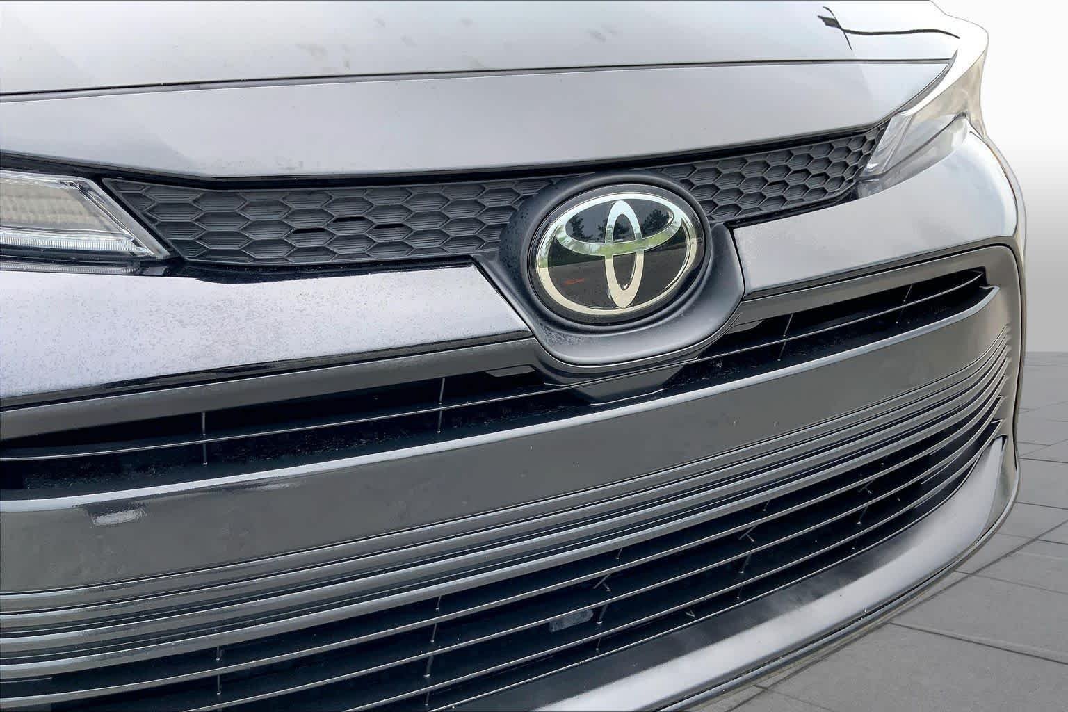 Used 2024 Midnight Black Metallic Toyota LE image 29
