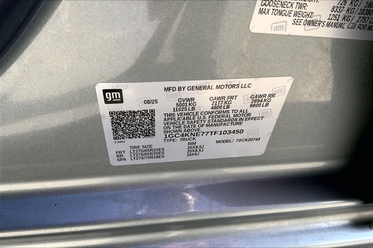 Used 2026 Sterling Gray Metallic Chevrolet LT image 33