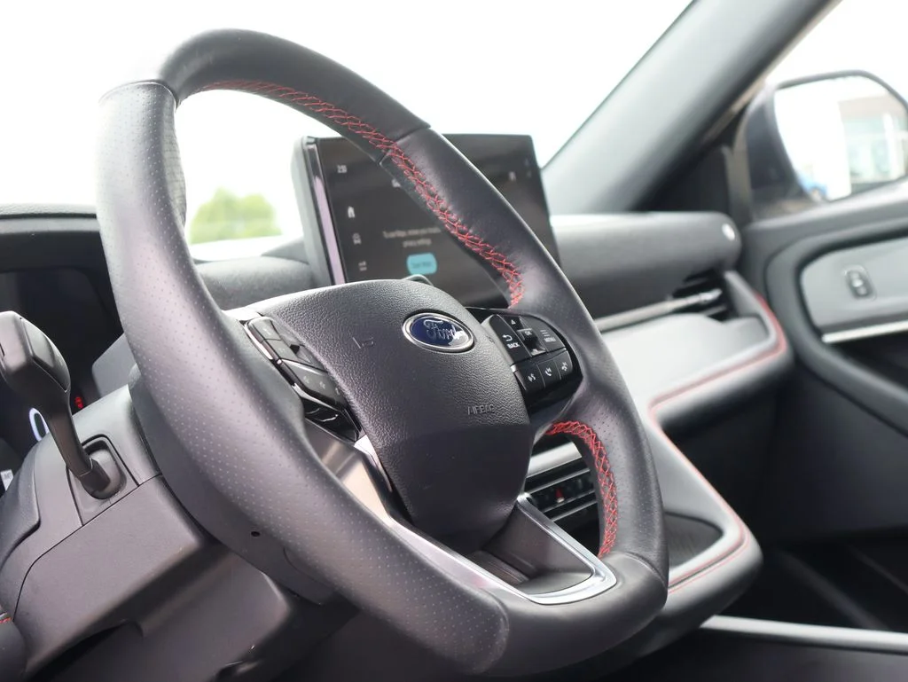 Certified Used 2025 Gray Metallic Ford ST-Line image 27