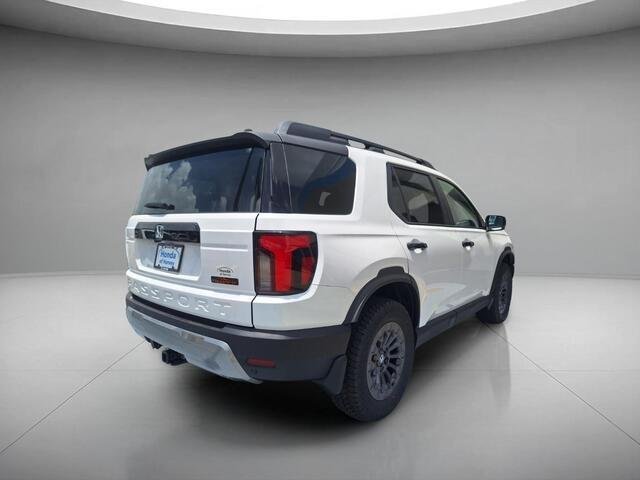 New 2026 Platinum White Pearl Honda TrailSport image 5