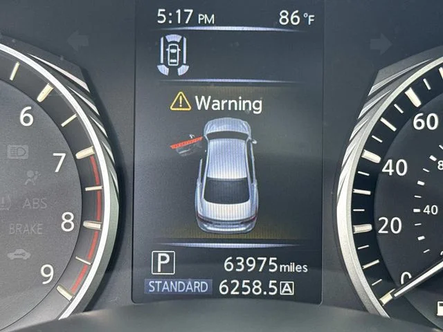 Used 2023 Blue INFINITI LUXE image 43