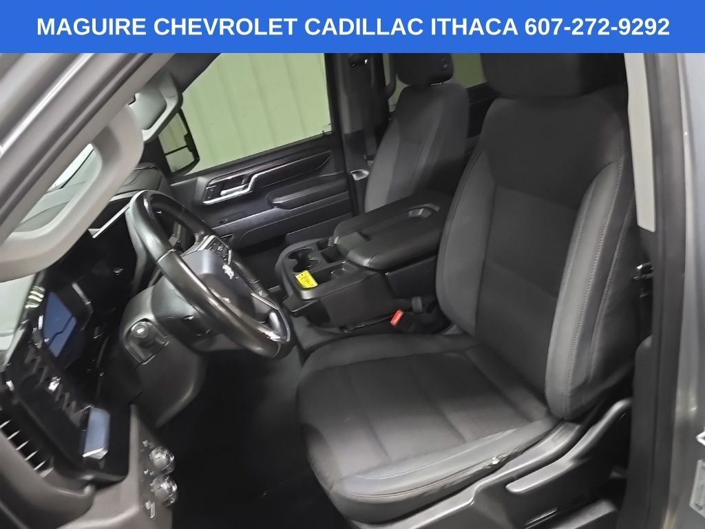 Used 2024 Gray Chevrolet LT image 29