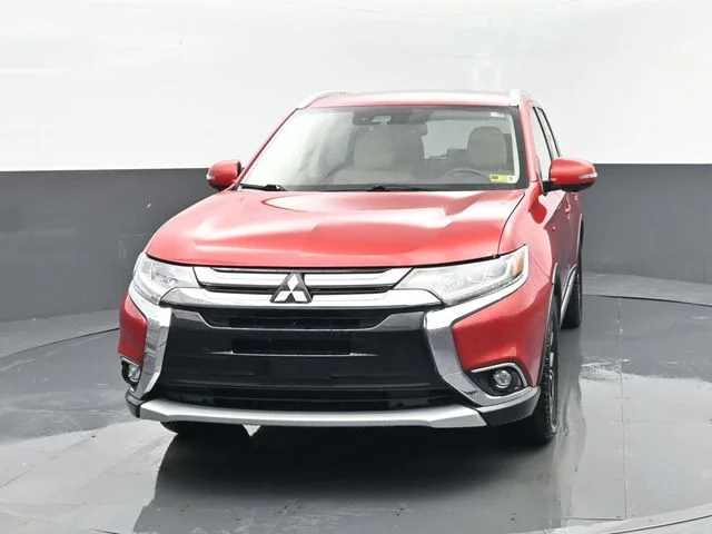 Used 2018 Red Mitsubishi GT image 25