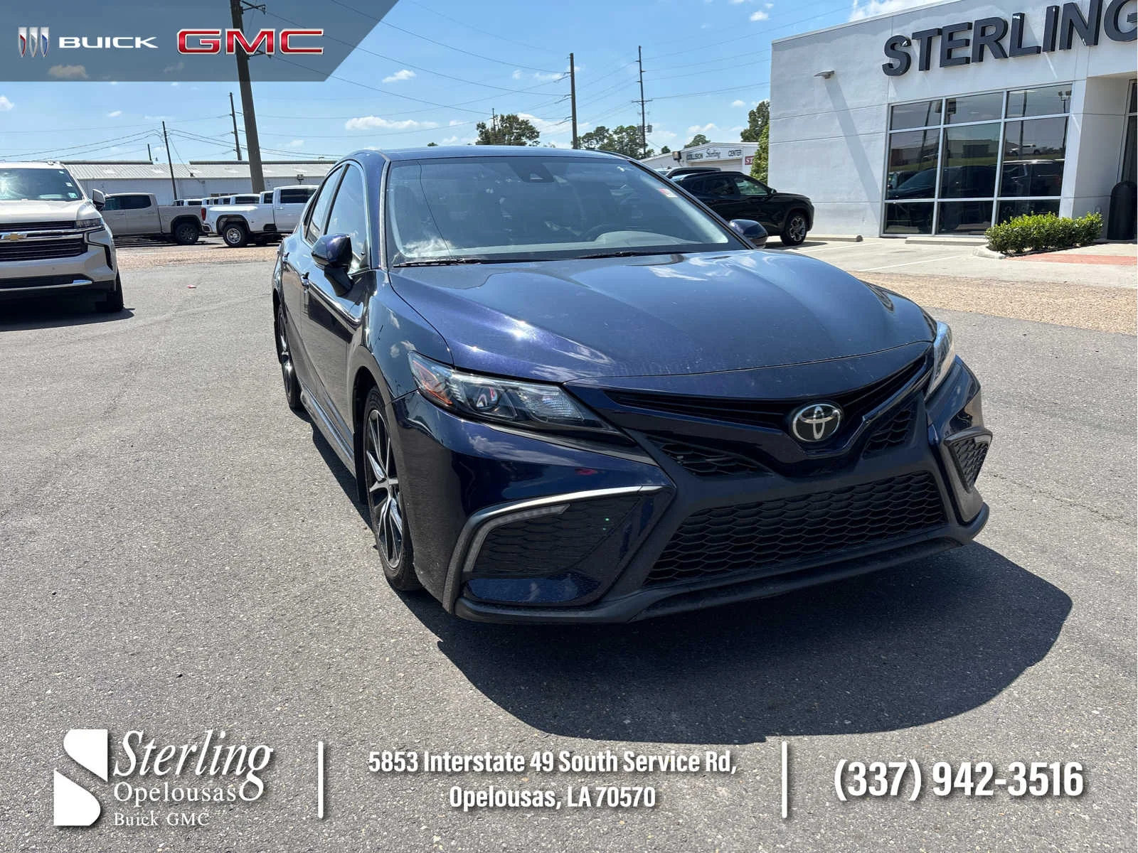 2022 Toyota Camry SE