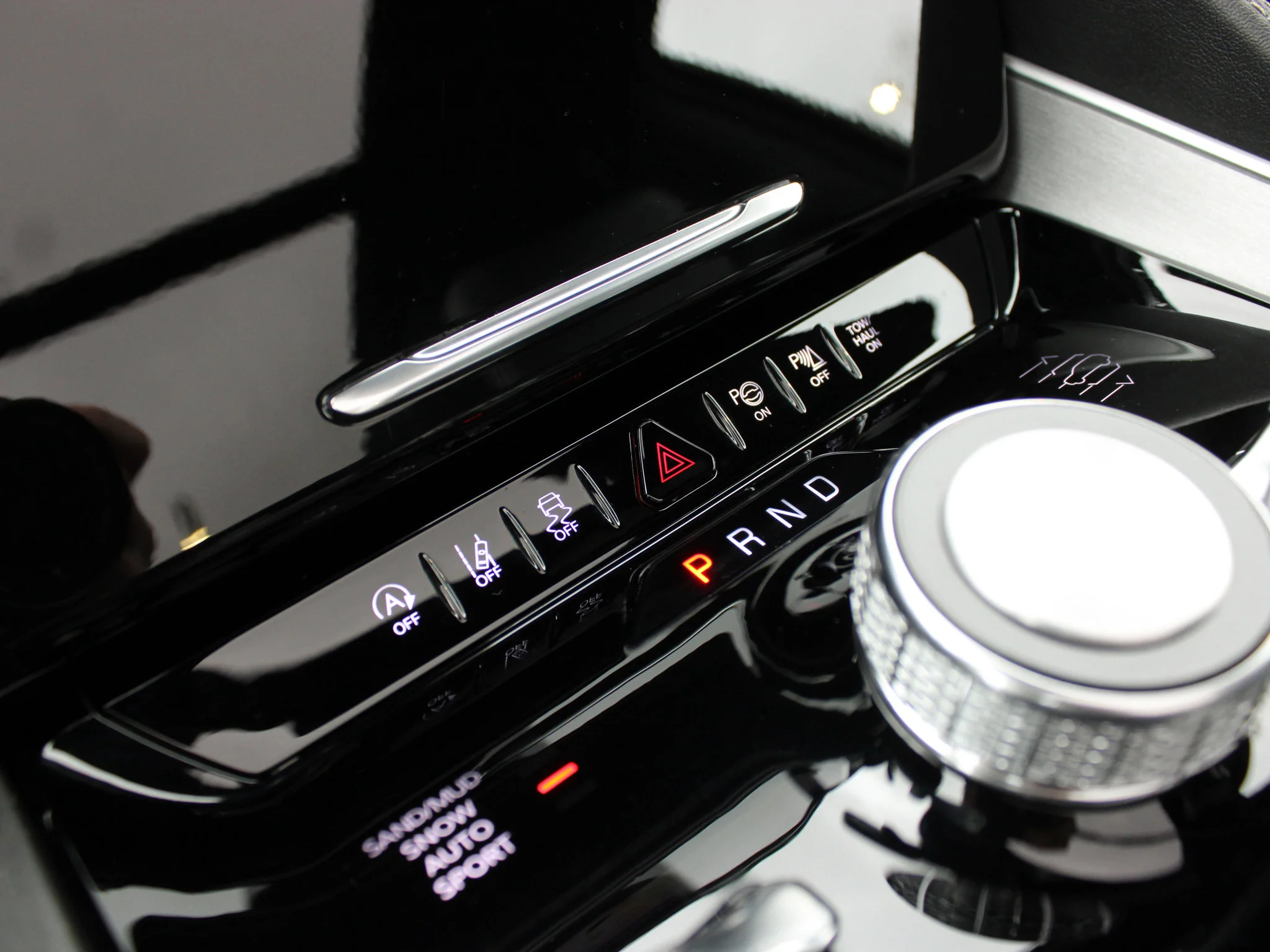 Certified Used 2025 Silver Jeep Series III Super * Twin-Turbo | McIntosh | Head-Up Display | Heated Nappa Leather | Running Boards image 34