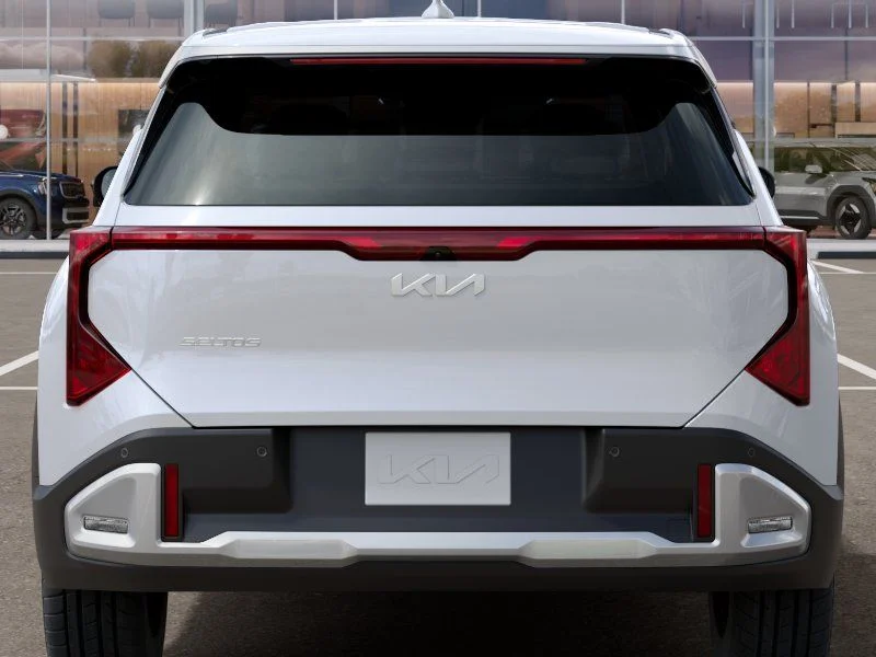 New 2027 Snow White Pearl Kia LX image 13