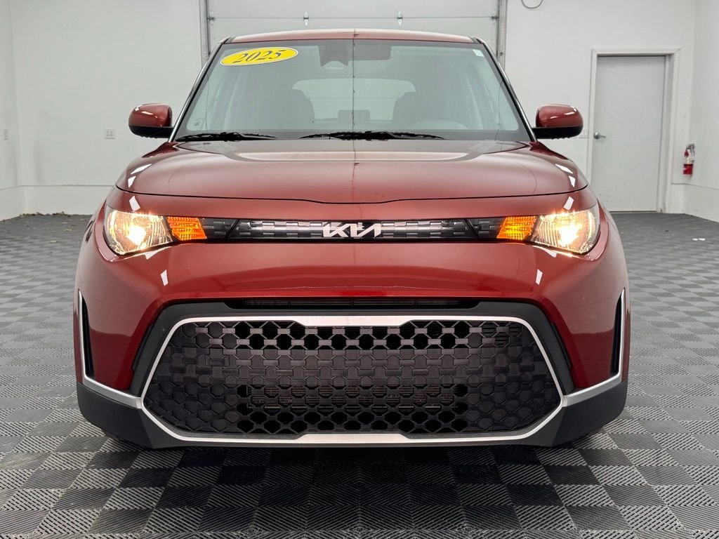 Used 2025 Mars Orange Kia LX image 11