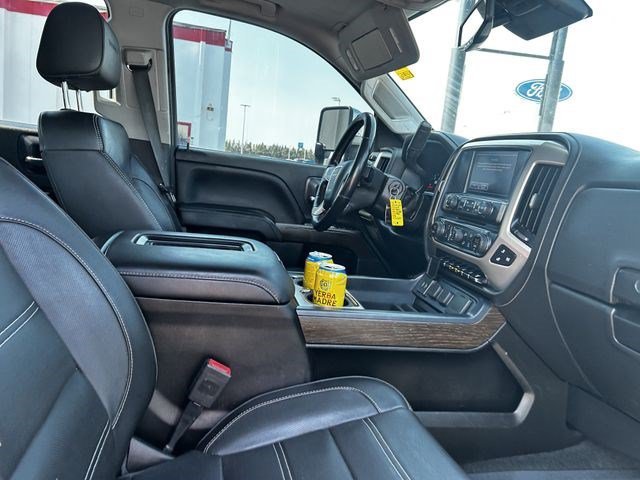 Used 2018 Onyx Black GMC Denali image 12