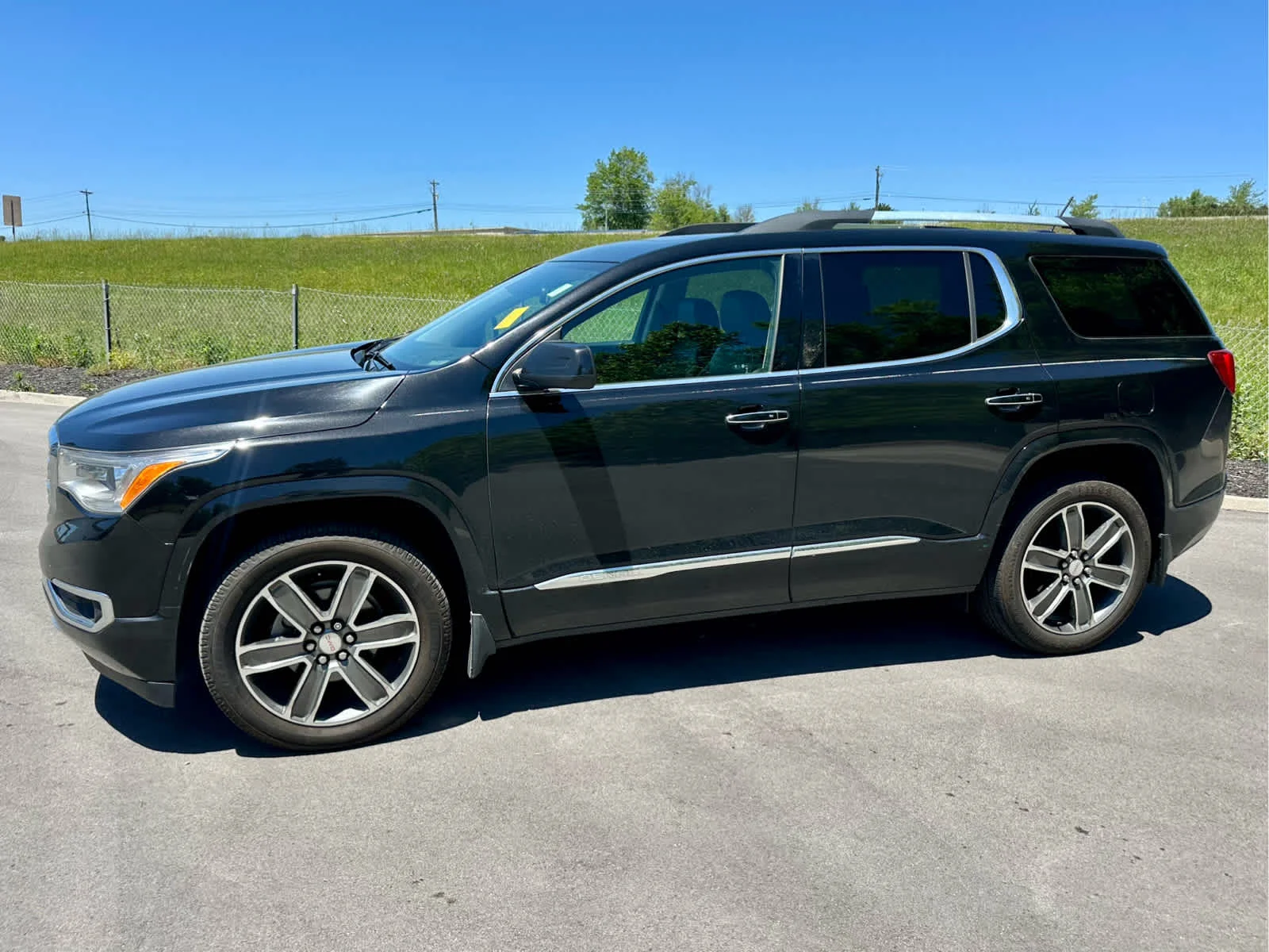 2017 GMC Acadia Denali FWD's photo