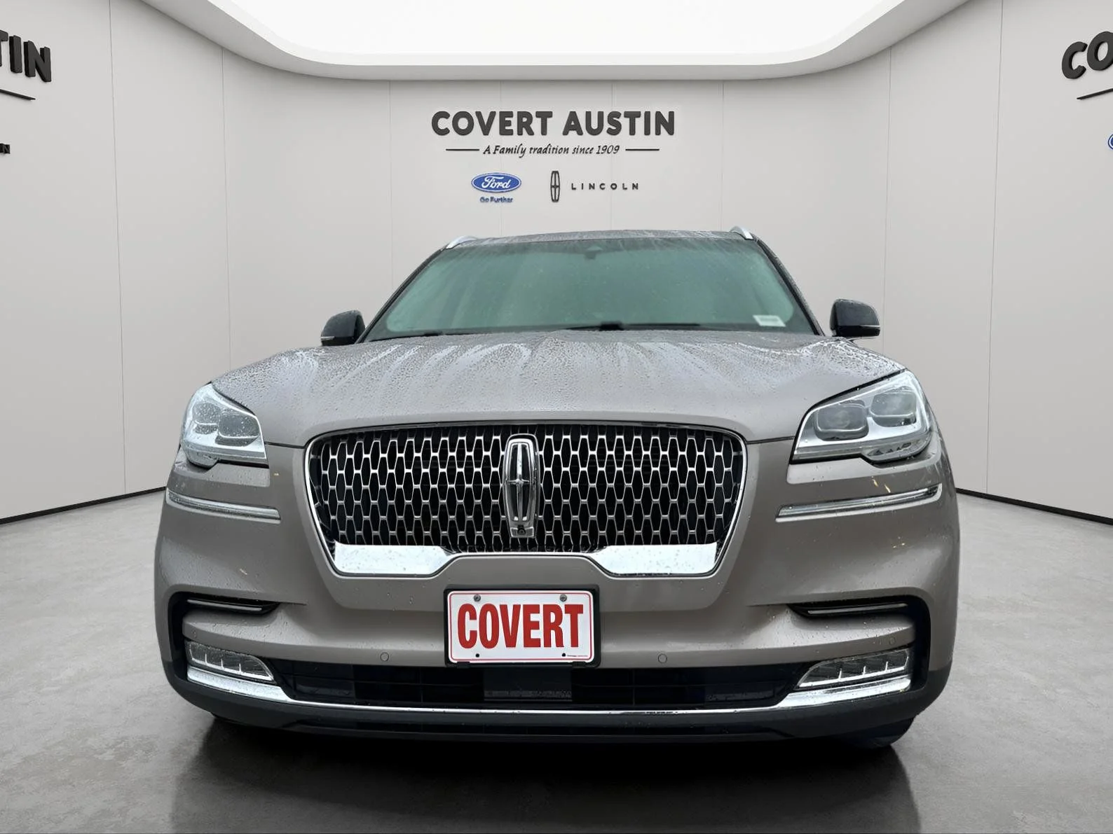 Used 2021 Brown Lincoln Reserve image 1
