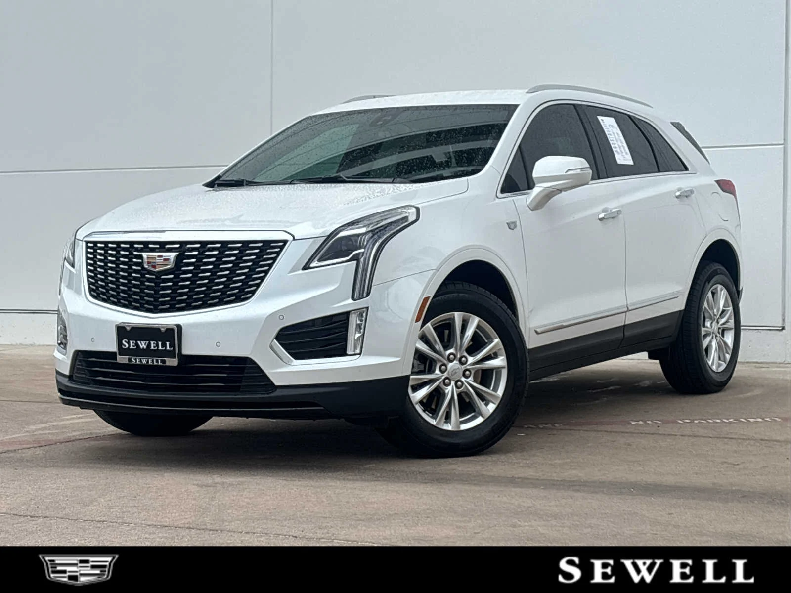 2023 Cadillac XT5 FWD Luxury's photo