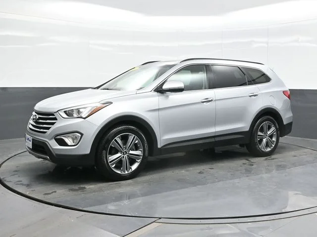 Used 2016 Silver Hyundai Limited image 5