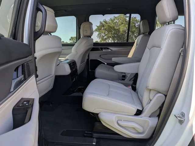 Used 2026 Bright White Cl Jeep Limited Reserve image 14